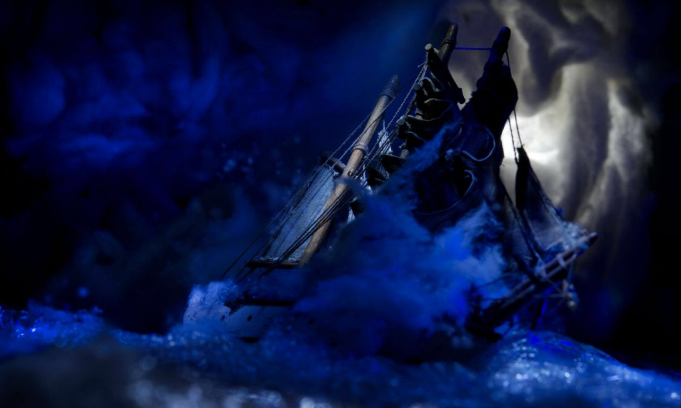 Moda, un giovane rifugiato balla per Suprema a Taormina Moda, un giovane rifugiato balla per Suprema a Taormina