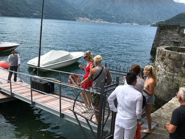 Chiara Ferragni e Fedez sul Lago di Como | foto Chiara Ferragni e Fedez sul Lago di Como | foto