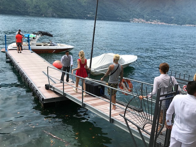 Chiara Ferragni e Fedez sul Lago di Como | foto Chiara Ferragni e Fedez sul Lago di Como | foto