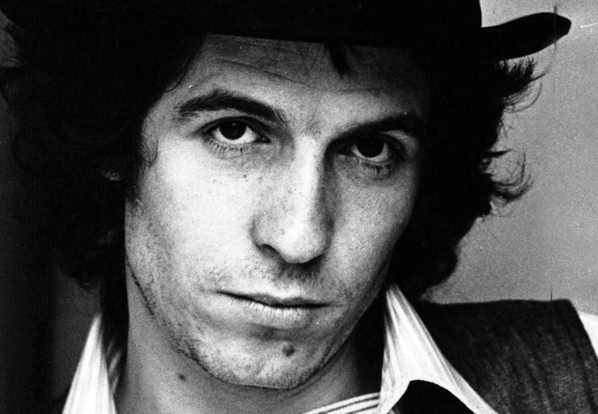 Rino Gaetano: i 40 anni di “Ahi Maria” celebrati con una raccolta