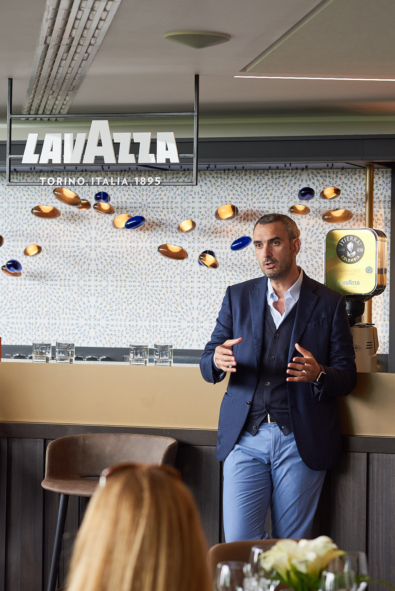 Marco Lavazza, l’azienda, la sua filosofia, l’uomo (mai in politica) Marco Lavazza, l’azienda, la sua filosofia, l’uomo (mai in politica)