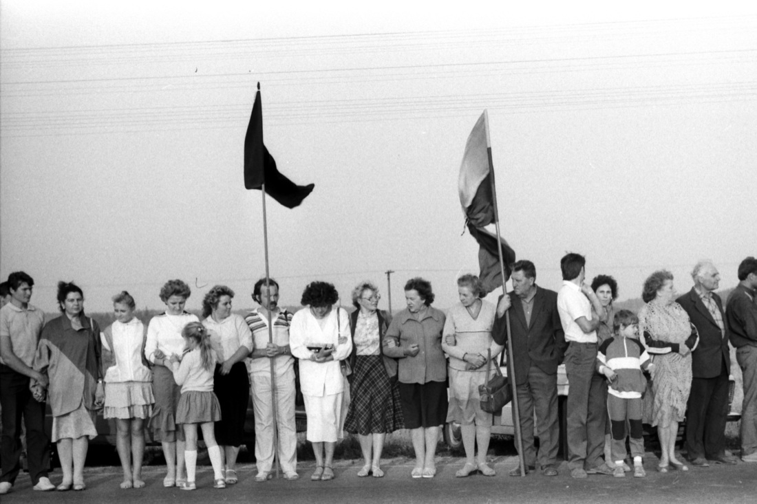 30 anni fa la catena umana degli Stati Baltici. Storia e foto