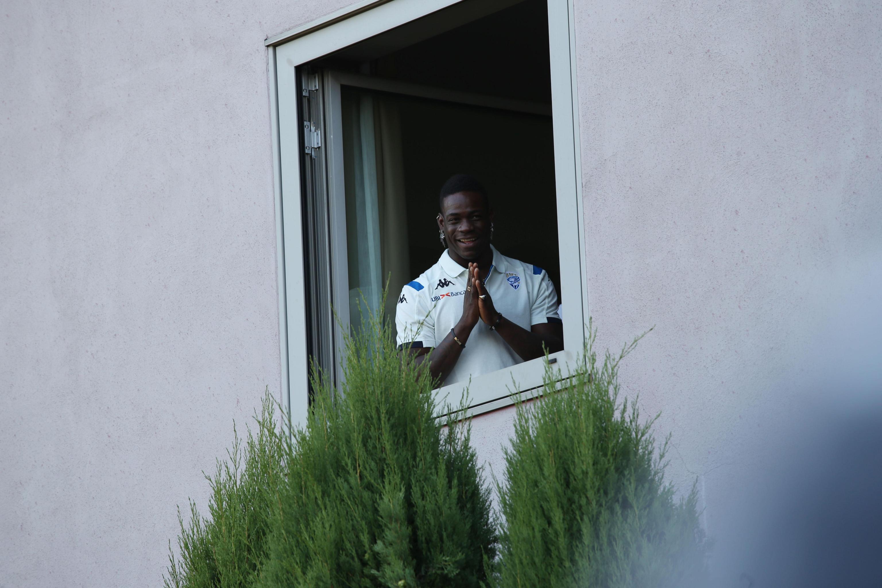 Mario Balotelli al Brescia: le foto della presentazione Mario Balotelli al Brescia: le foto della presentazione