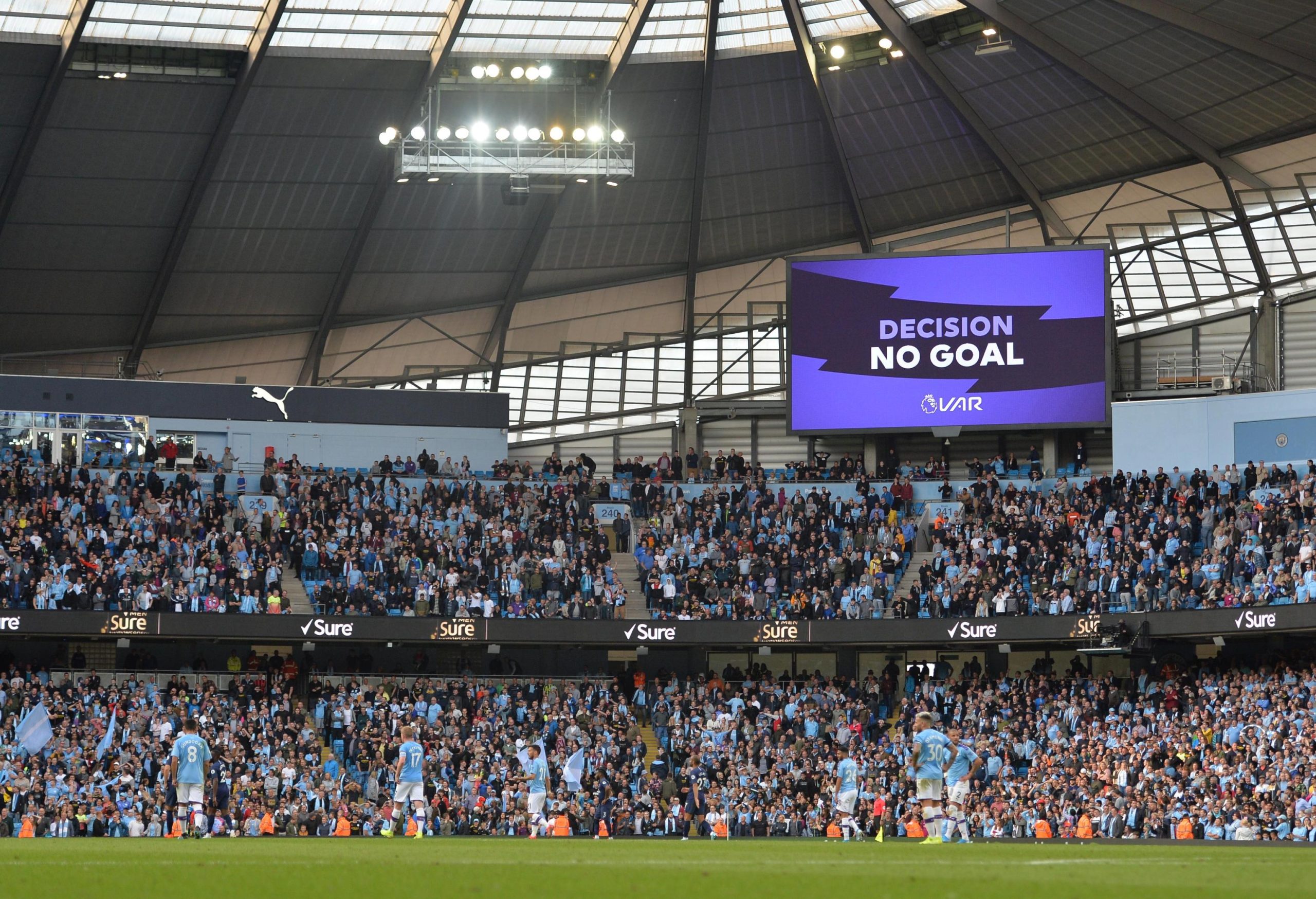 Come cambia il fallo di mano (e perché vedremo più gol annullati) Come cambia il fallo di mano (e perché vedremo più gol annullati)