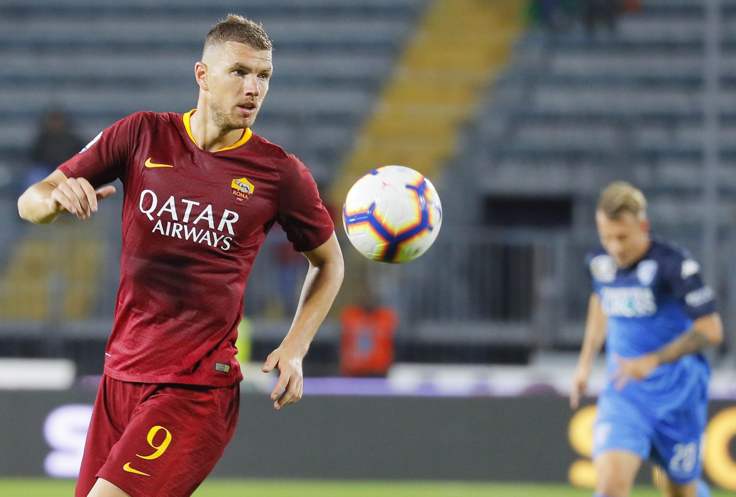 Dzeko prolunga con la Roma, Inter beffata