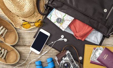 Truffe in vacanza: come proteggersi e cosa fare