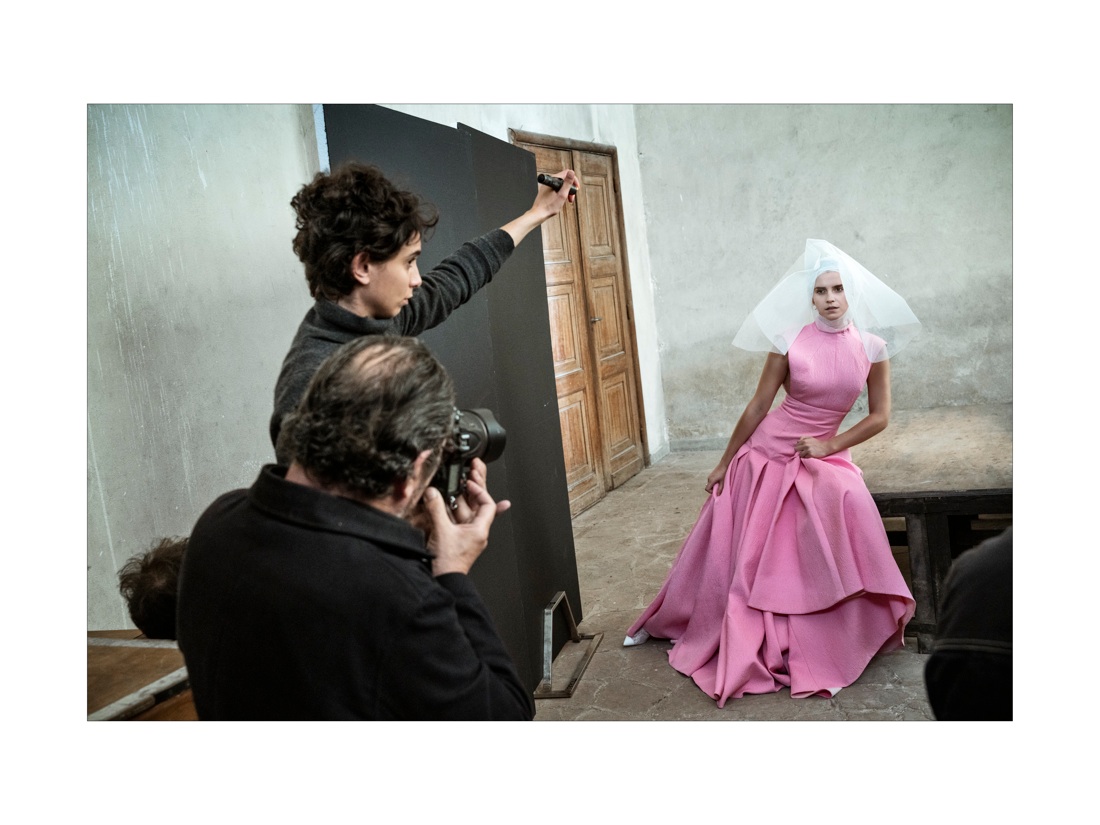“The Cal”, Calendario Pirelli 2020 – Le foto del backstage