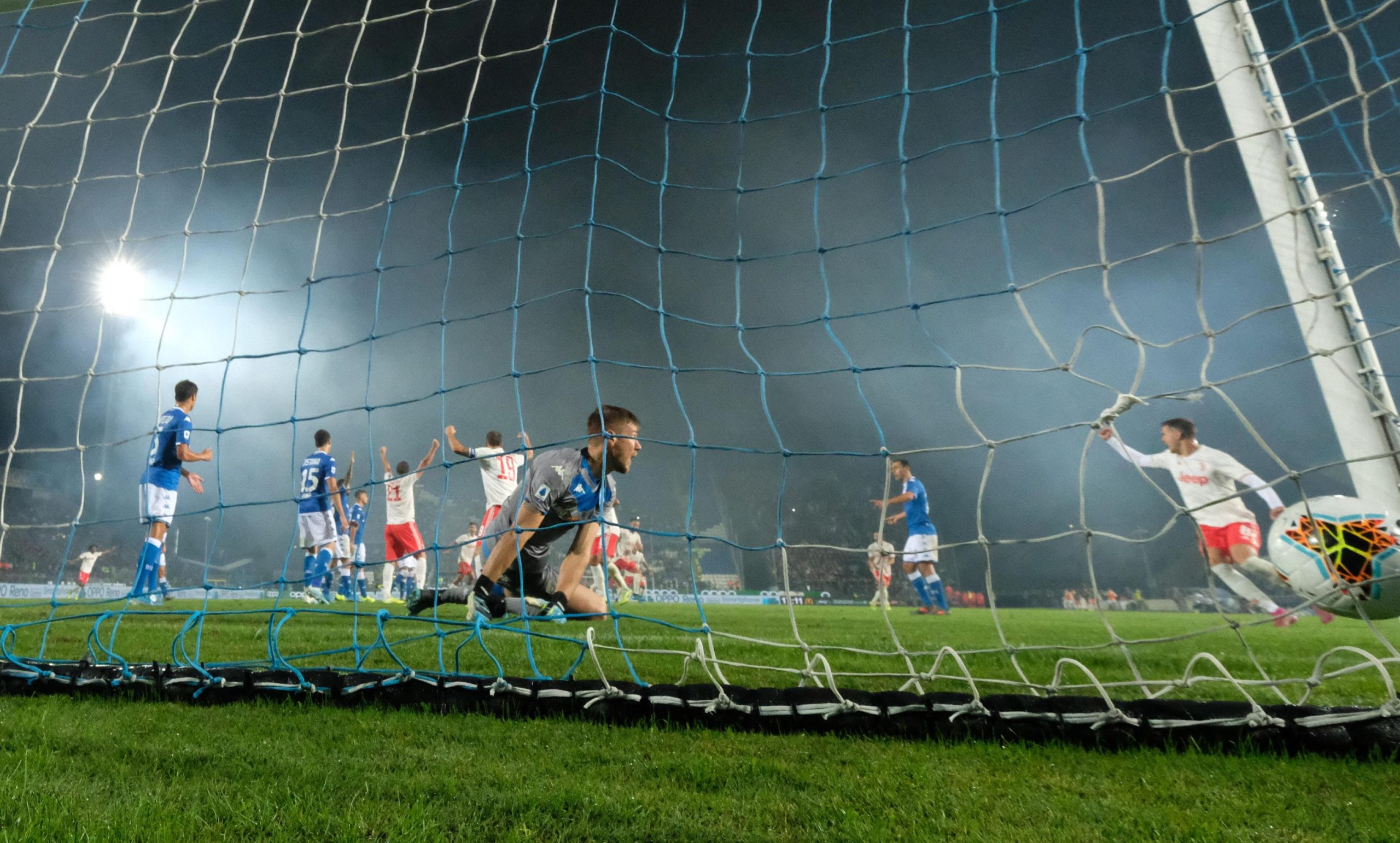 Sorpresa: la Juve di Sarri tira meno e subisce di più di quella di Allegri Sorpresa: la Juve di Sarri tira meno e subisce di più di quella di Allegri