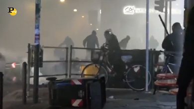 Torino, sgombero e sequestro del centro sociale “Asilo”