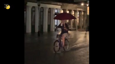 Usa, la tempesta tropicale Imelda minaccia il Texas