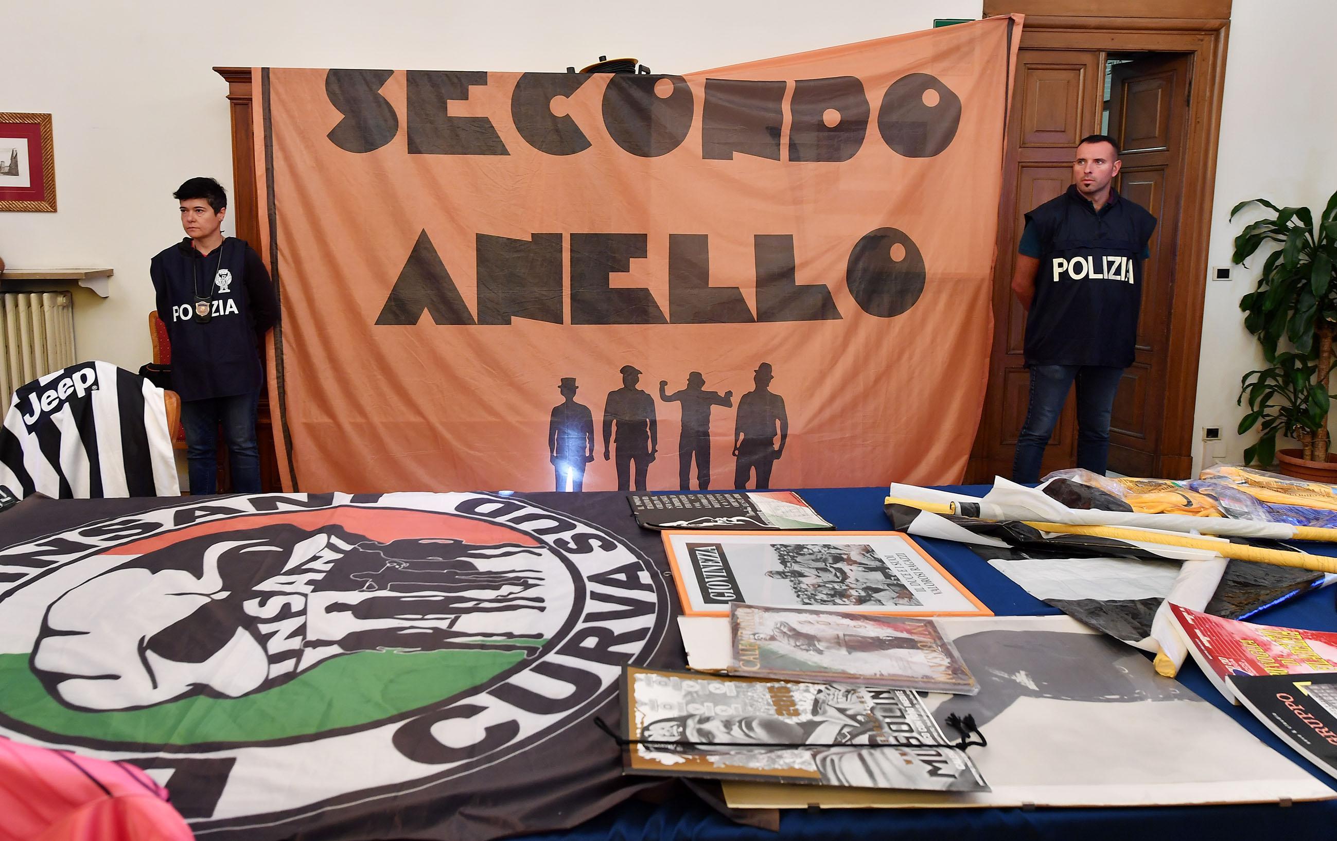 Estorsione e violenza: chi sono i capi ultras della Juventus arrestati Estorsione e violenza: chi sono i capi ultras della Juventus arrestati