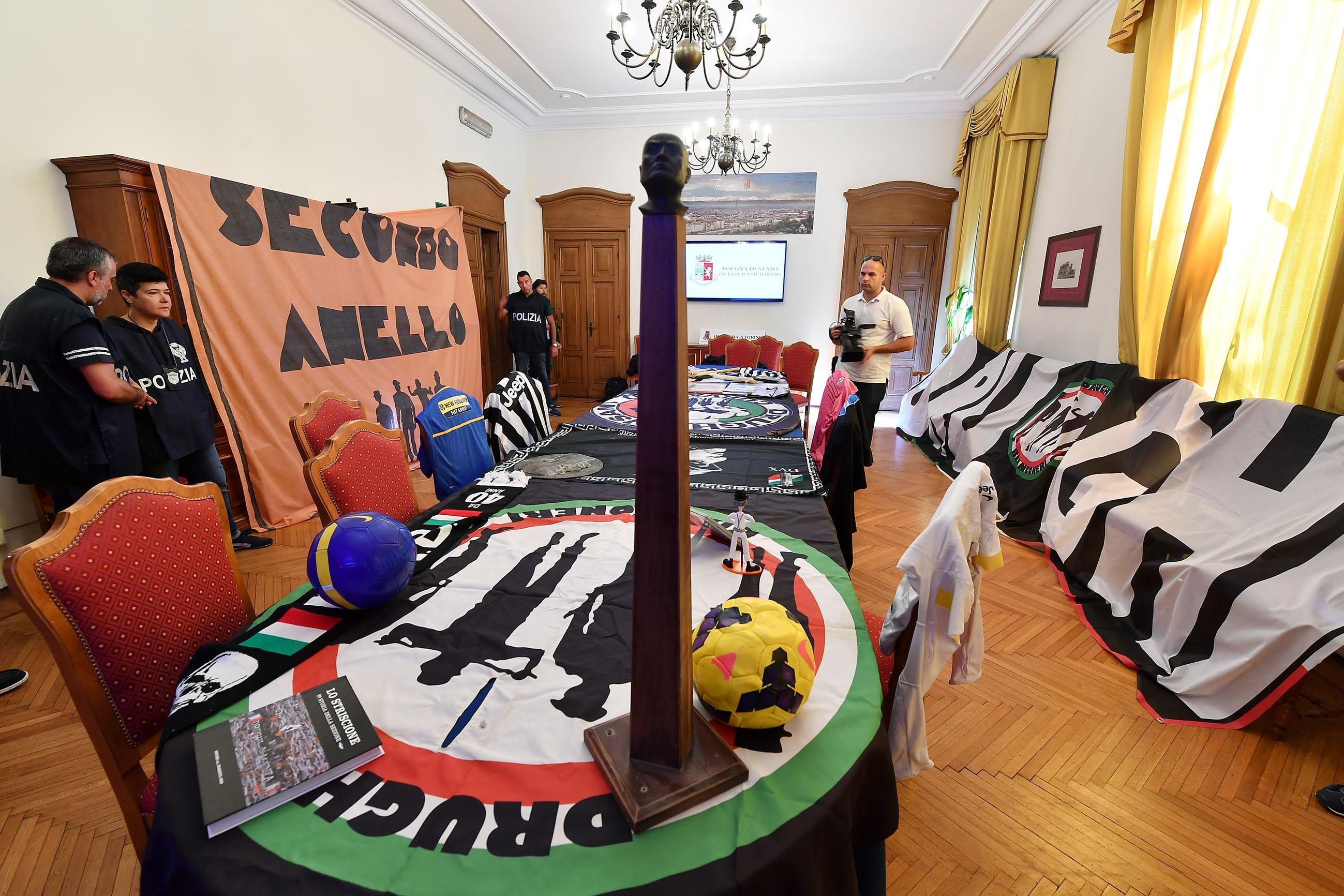 Estorsione e violenza: chi sono i capi ultras della Juventus arrestati Estorsione e violenza: chi sono i capi ultras della Juventus arrestati