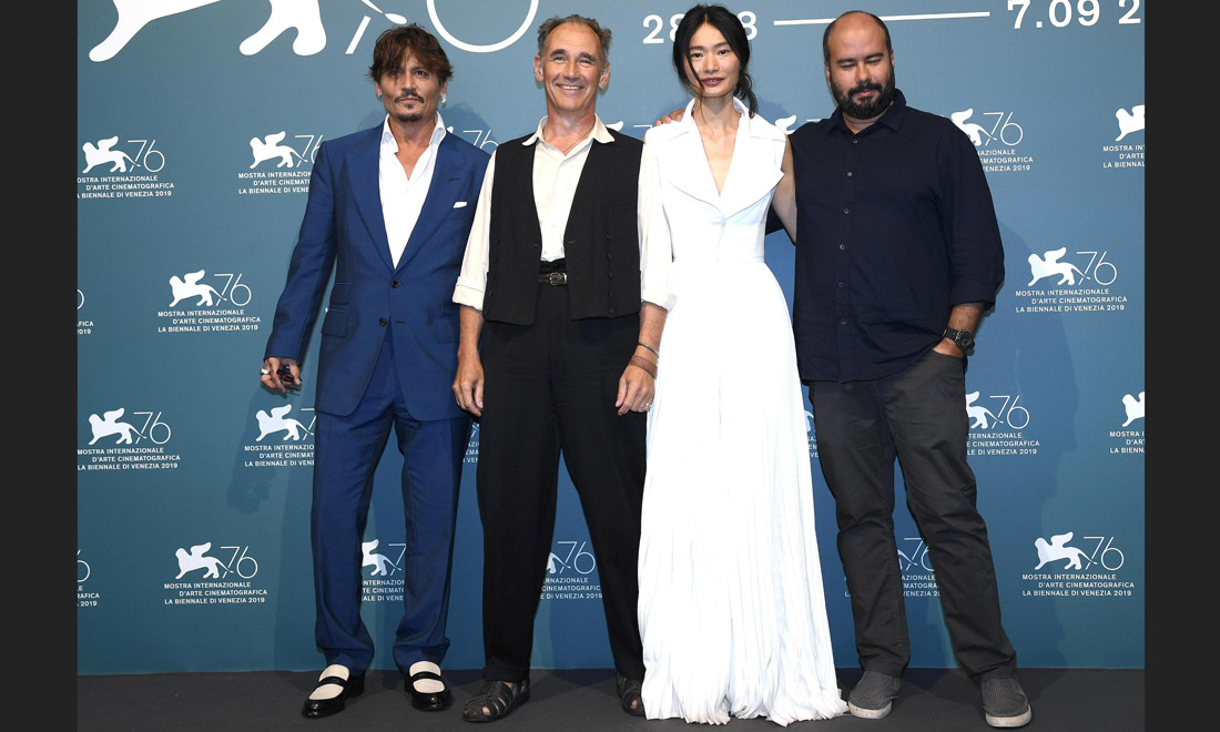 Johnny Depp a Venezia, aspettando i barbari: “Non sono solo un cattivo”