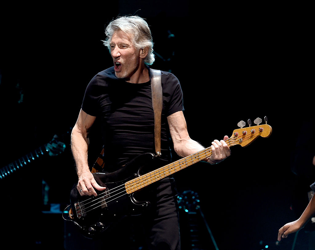 Roger Waters: al cinema il suo show più politico e spettacolare