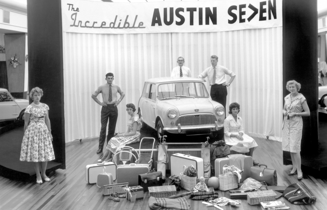La Mini ha compiuto 60 anni. Storia e foto