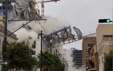 New Orleans, crolla l’Hard Rock Cafè | video