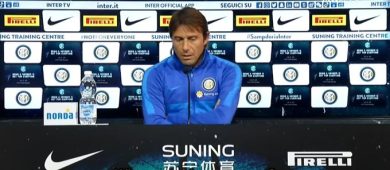 Conte e la petizione per togliergli la stella: “Becera e ignorante” I VIDEO