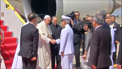 Papa Francesco in visita a Bangkok