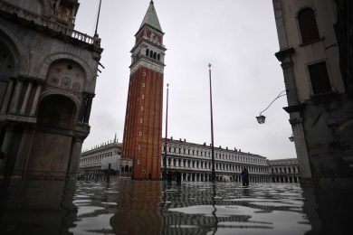 Acqua alta a Venezia | foto