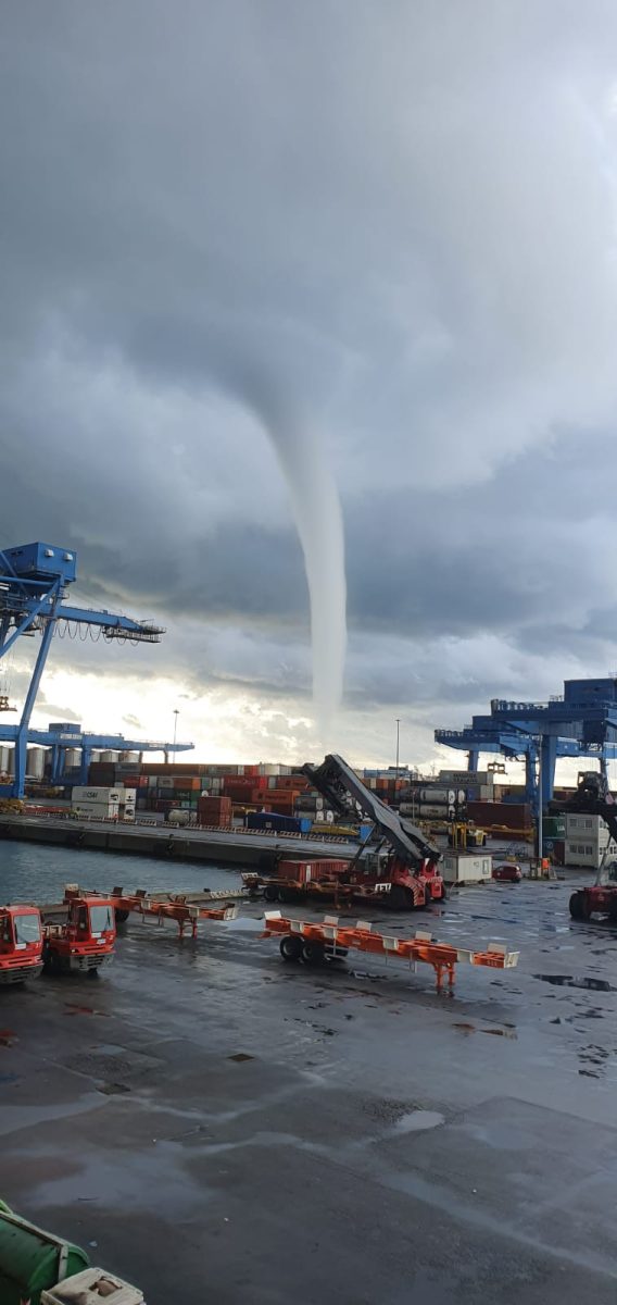 Tromba d’aria su Genova, 7 novembre | foto