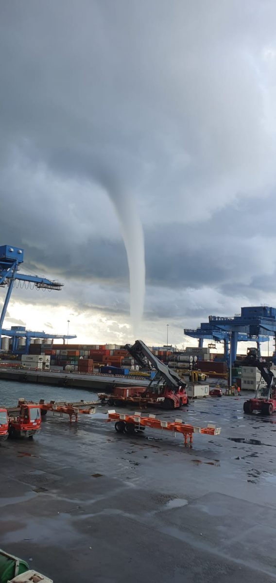 Tromba d’aria su Genova, 7 novembre | foto