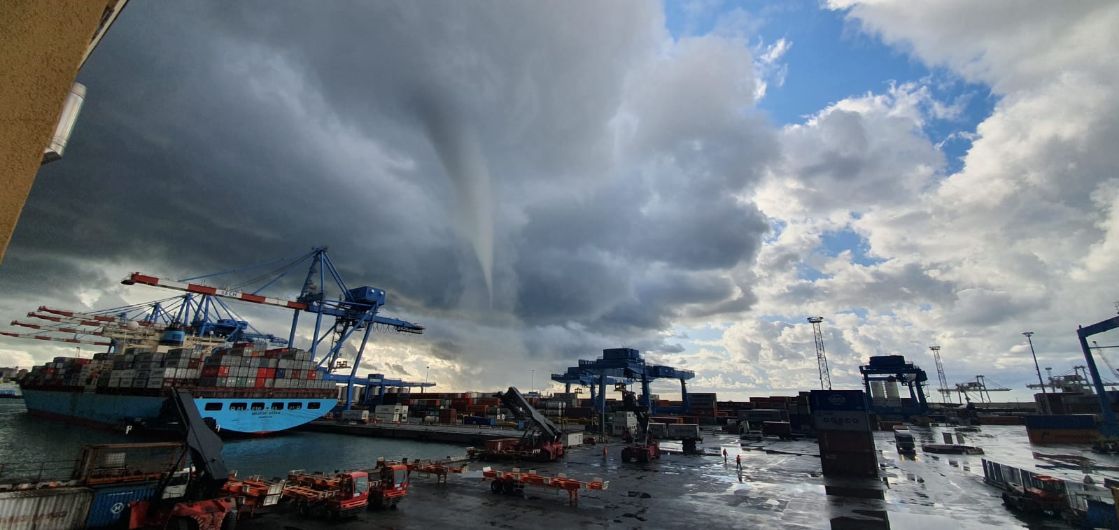 Tromba d’aria su Genova, 7 novembre | foto