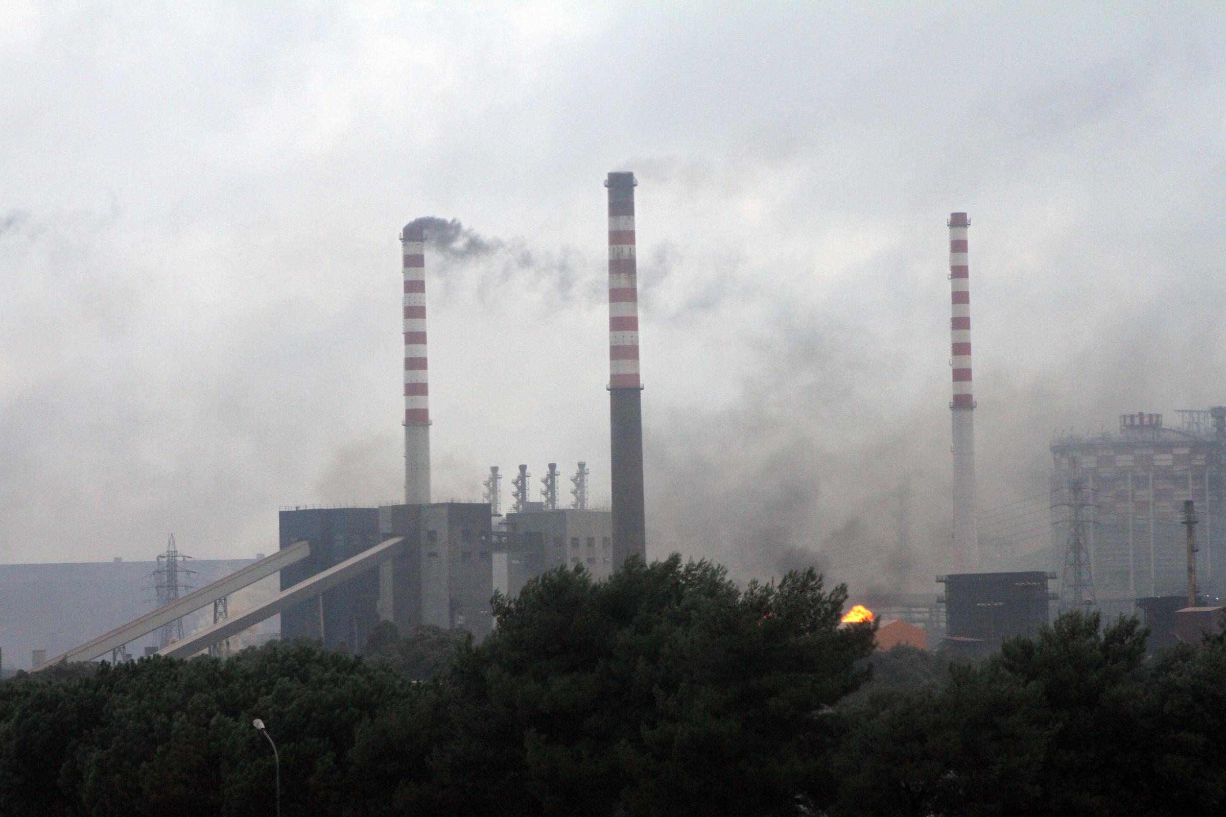 Ilva di Taranto, la storia infinita di un pasticcio all’italiana