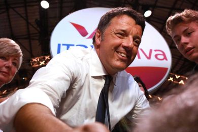 Il gioco delle “tre carte” di Renzi
