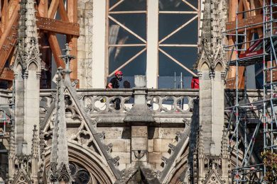 Notre Dame, fantasmi nella cattedrale di Parigi