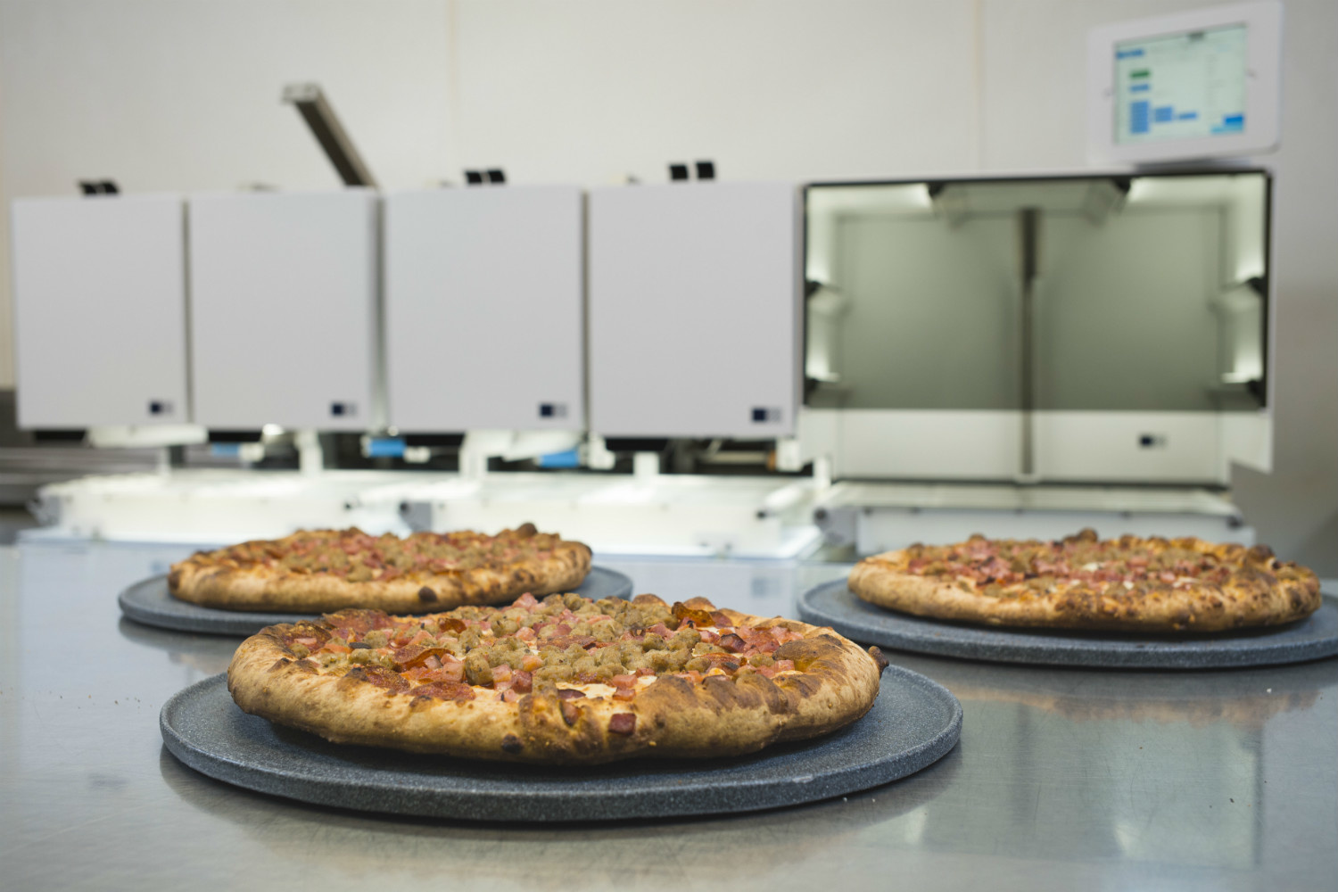 Abbiamo assaggiato la pizza fatta da un robot