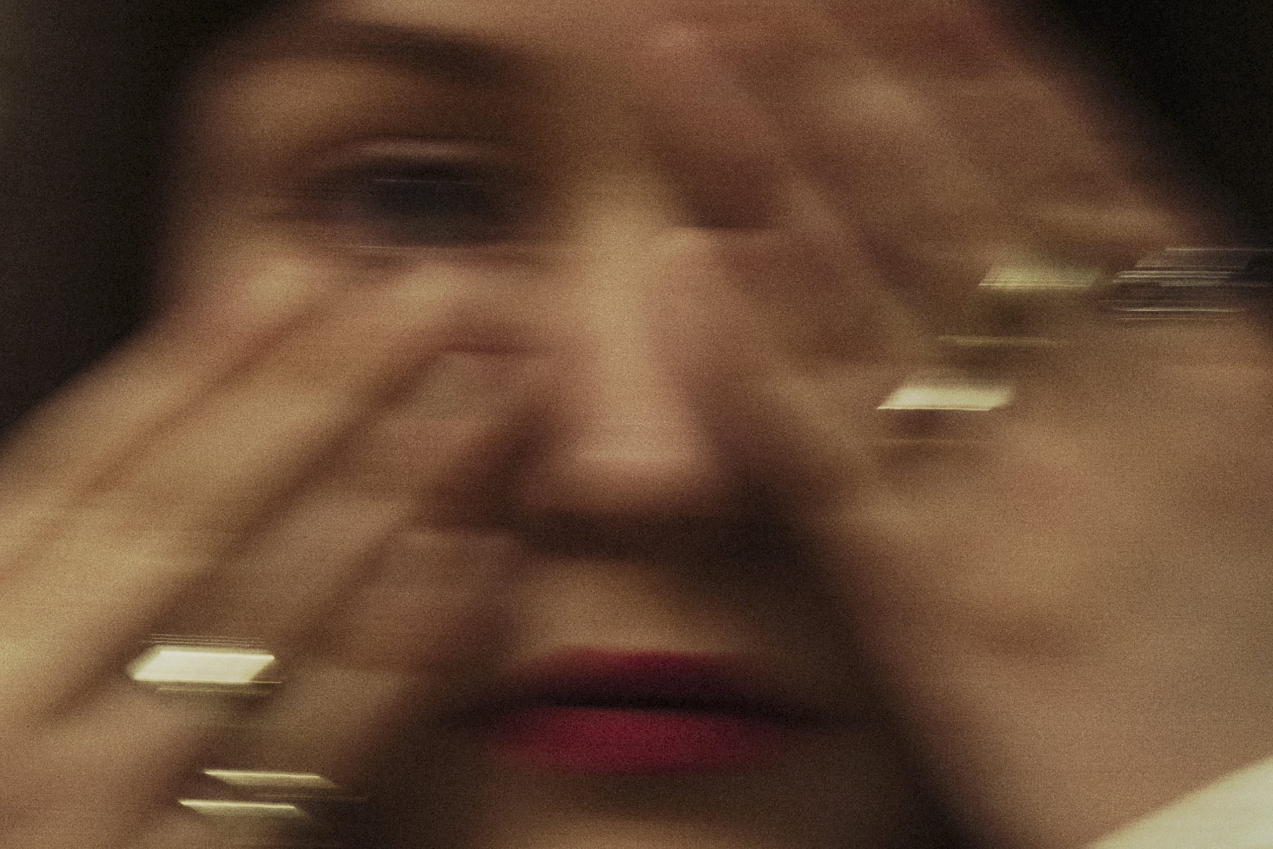 Ivi, Andromeda: quando l’arte del pop incontra Marlene Dietrich