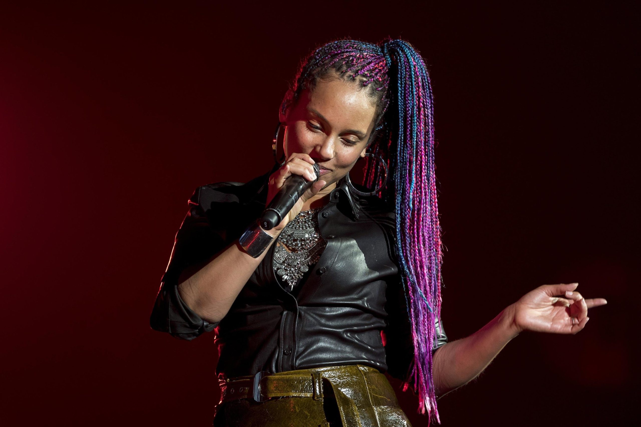 Alicia Keys e Boyz II Men: il tributo a Kobe Bryant video