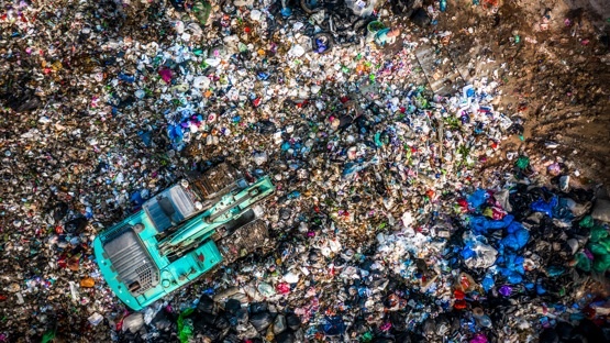 Il futuro della plastica è fatto di catrame