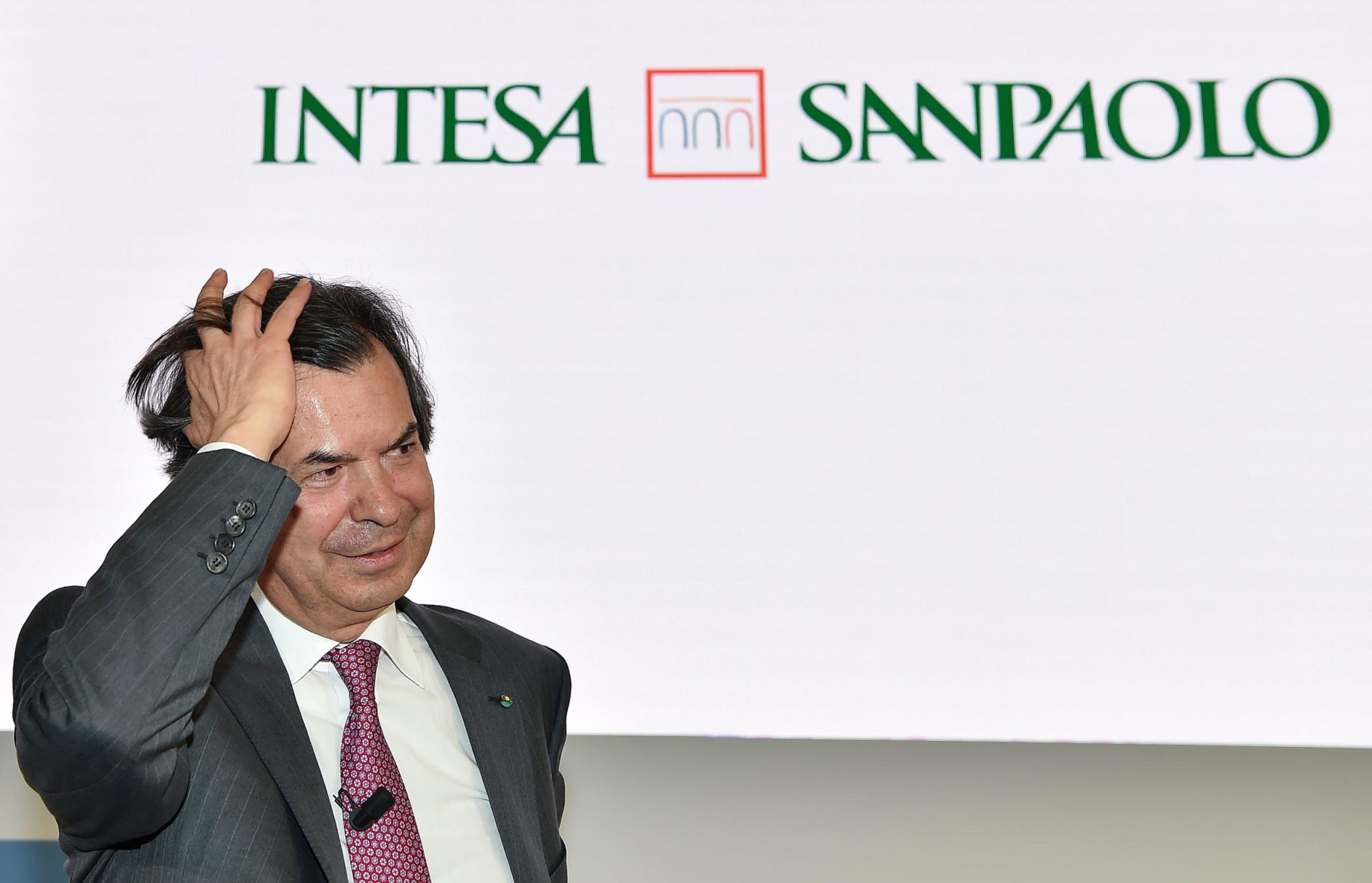 Intesa annuncia il piano verde da 50 miliardi