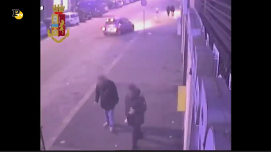 Vergognoso furto di un defibrillatore pubblico a Torino