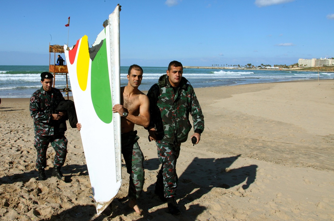 Il Boeing 737-800 precipitato a Teheran e gli altri incidenti (storia e foto)