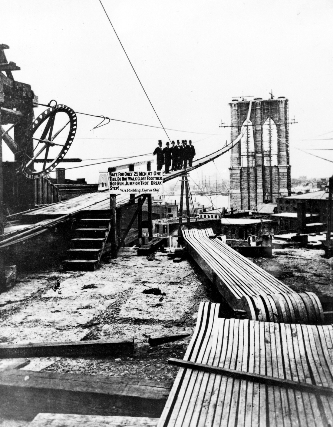 150 anni fa iniziava la costruzione del ponte di Brooklyn (storia e foto)