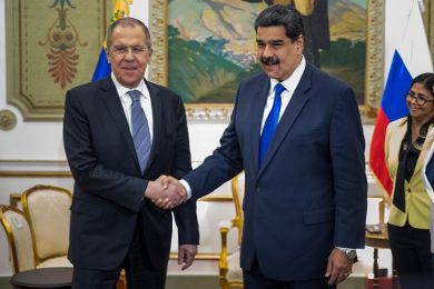 Venezuela: i traffici inconfessabili di Maduro con Iran e Russia