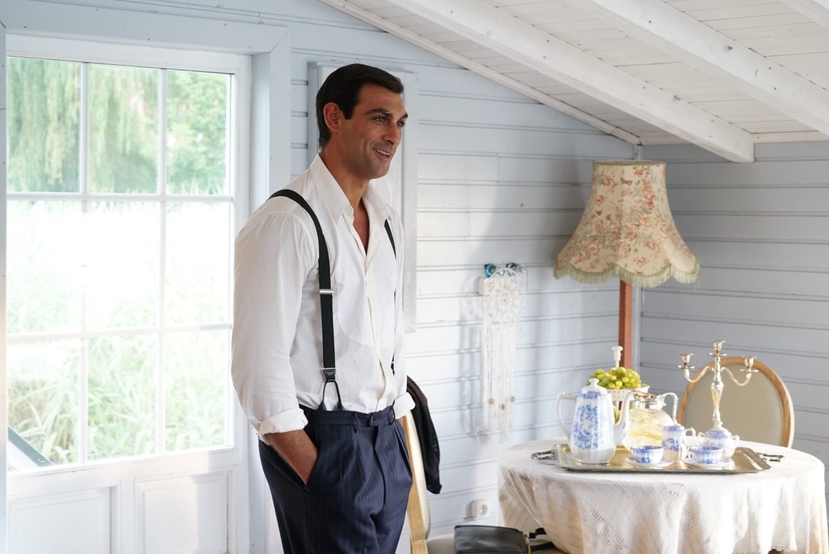 Galleria foto 'La vita promessa 2: tutto sulla serie con Luisa Ranieri' - foto 6