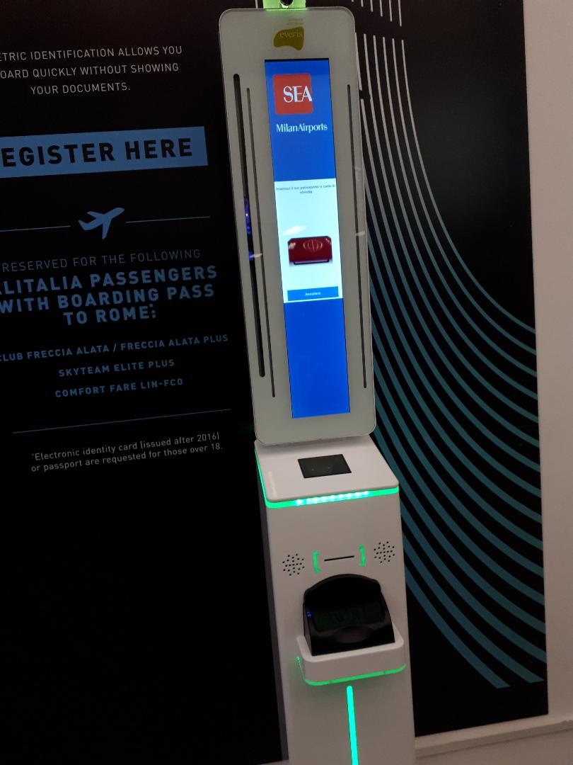 Aeroporti: al via il riconoscimento facciale Aeroporti: al via il riconoscimento facciale