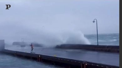 Tempesta Dennis, in arrivo in Europa