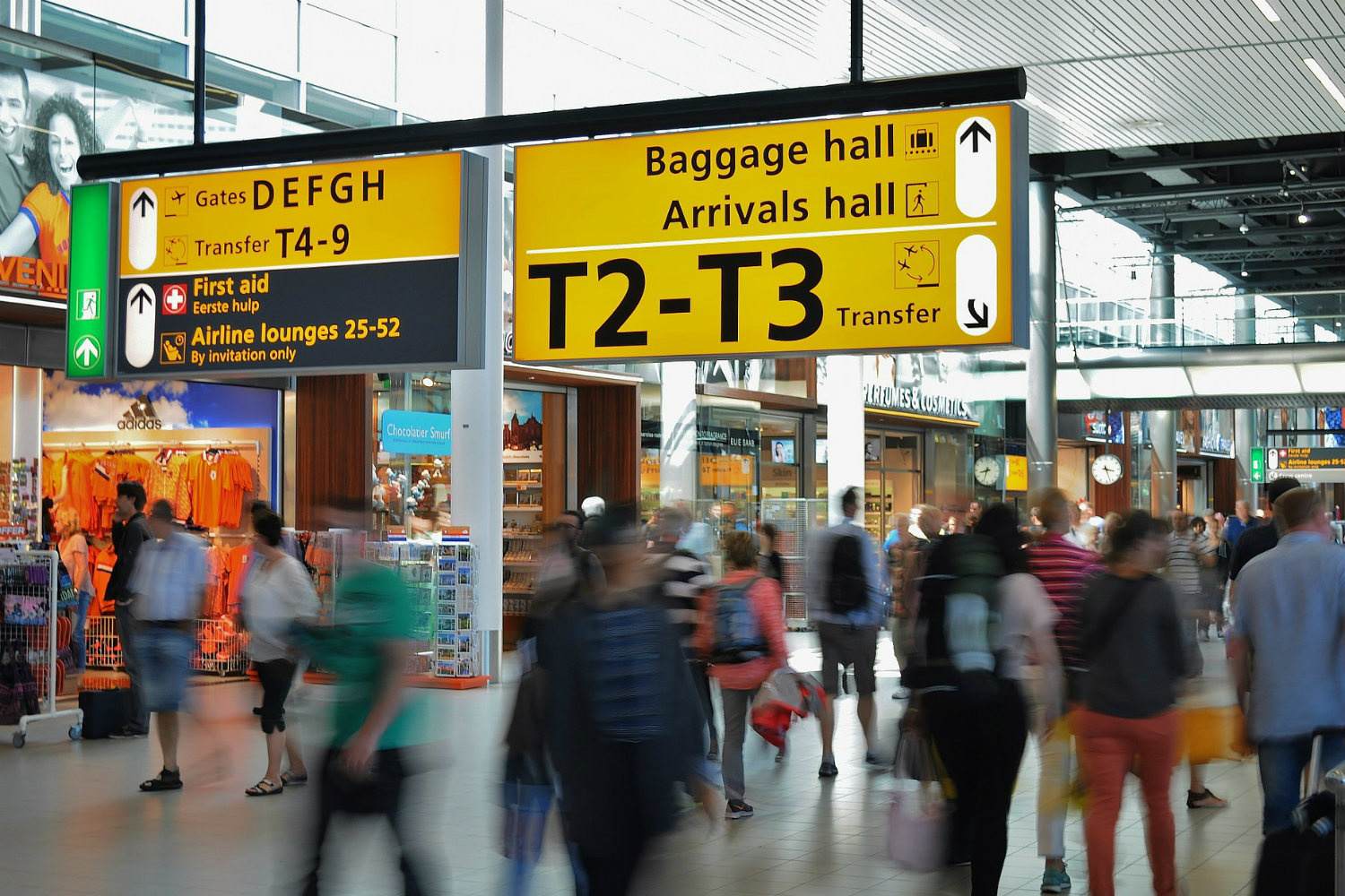 Aerei, il giorno e gli orari migliori per comprare il biglietto e viaggiare