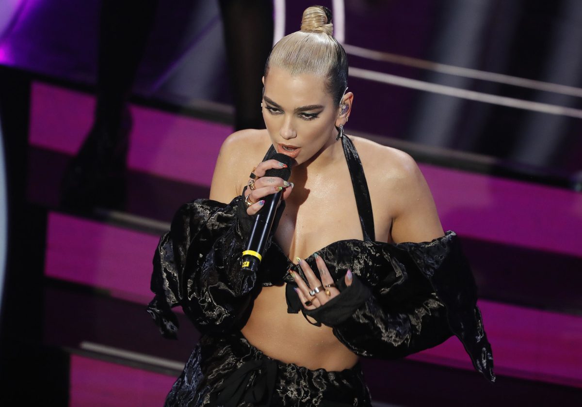 Galleria foto 'Sanremo 2020: Morgan attacca Bugo che lascia il palco, squalificati dal Festival' - foto 10