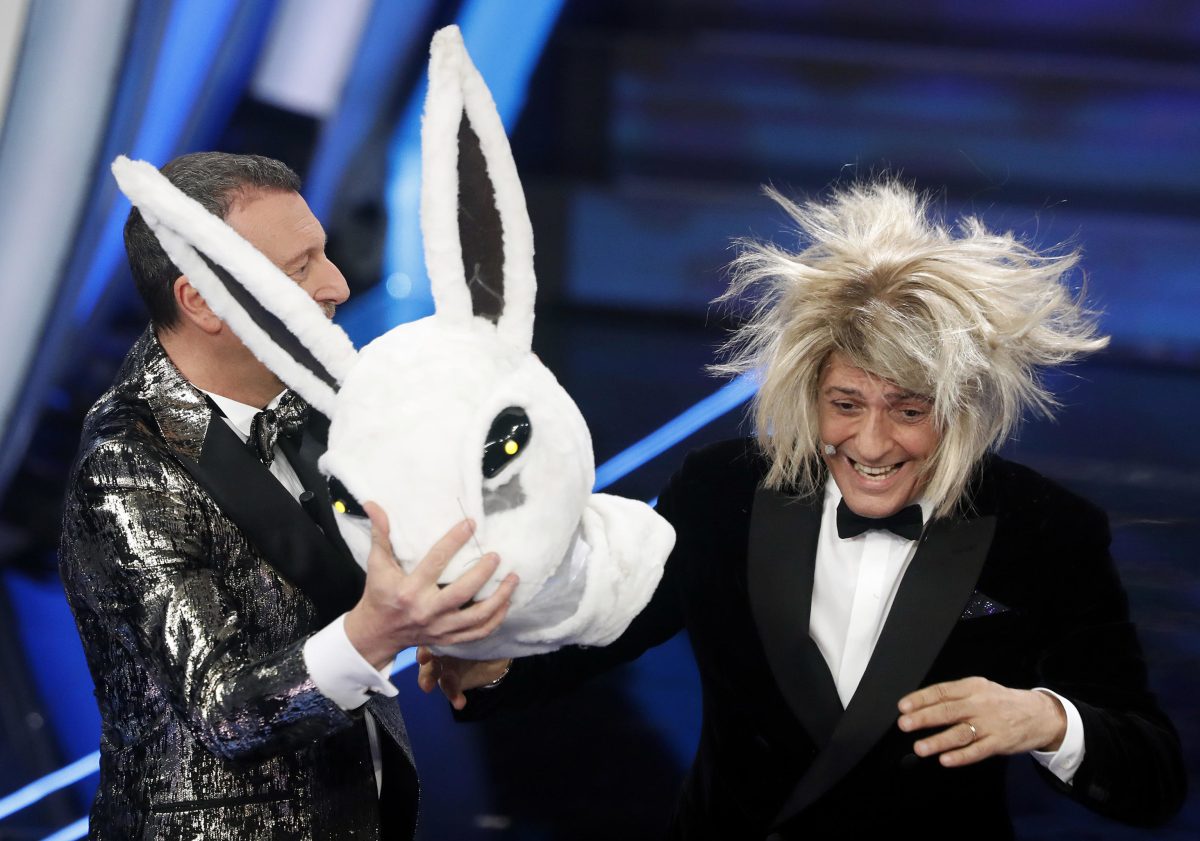 Galleria foto 'Sanremo 2020: Morgan attacca Bugo che lascia il palco, squalificati dal Festival' - foto 9