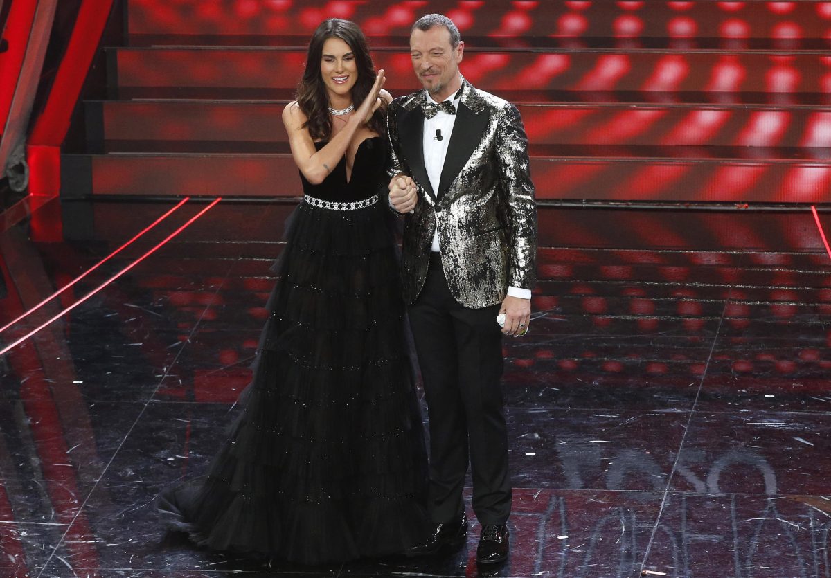 Galleria foto 'Sanremo 2020: Morgan attacca Bugo che lascia il palco, squalificati dal Festival' - foto 3