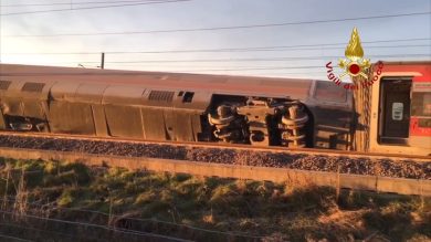 Treno Alta Velocità deraglia a Lodi