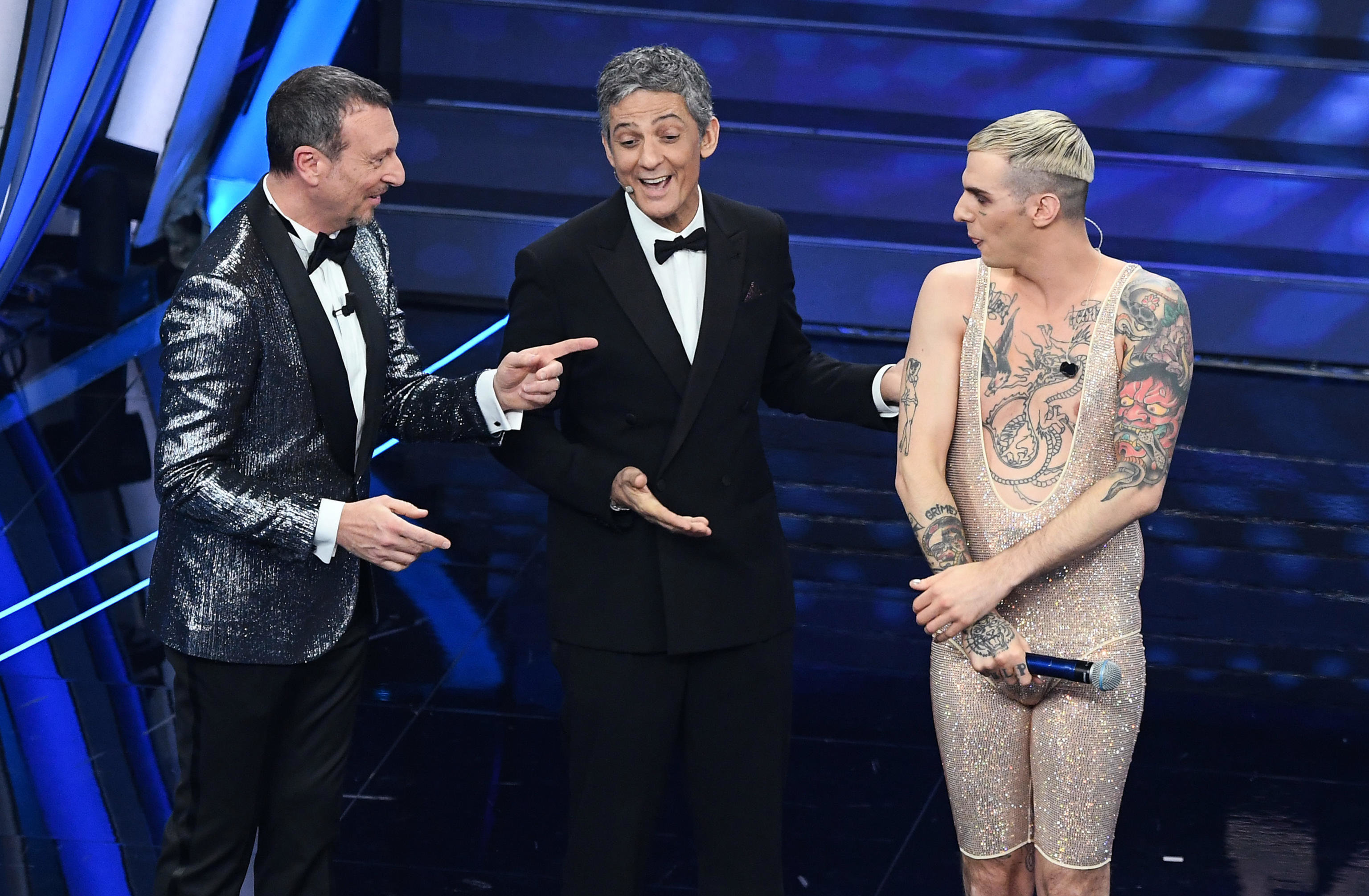 Sanremo 2020: buona la prima per Amadeus, Tiziano Ferro in lacrime Sanremo 2020: buona la prima per Amadeus, Tiziano Ferro in lacrime