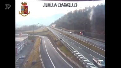 Anziano contromano in autostrada