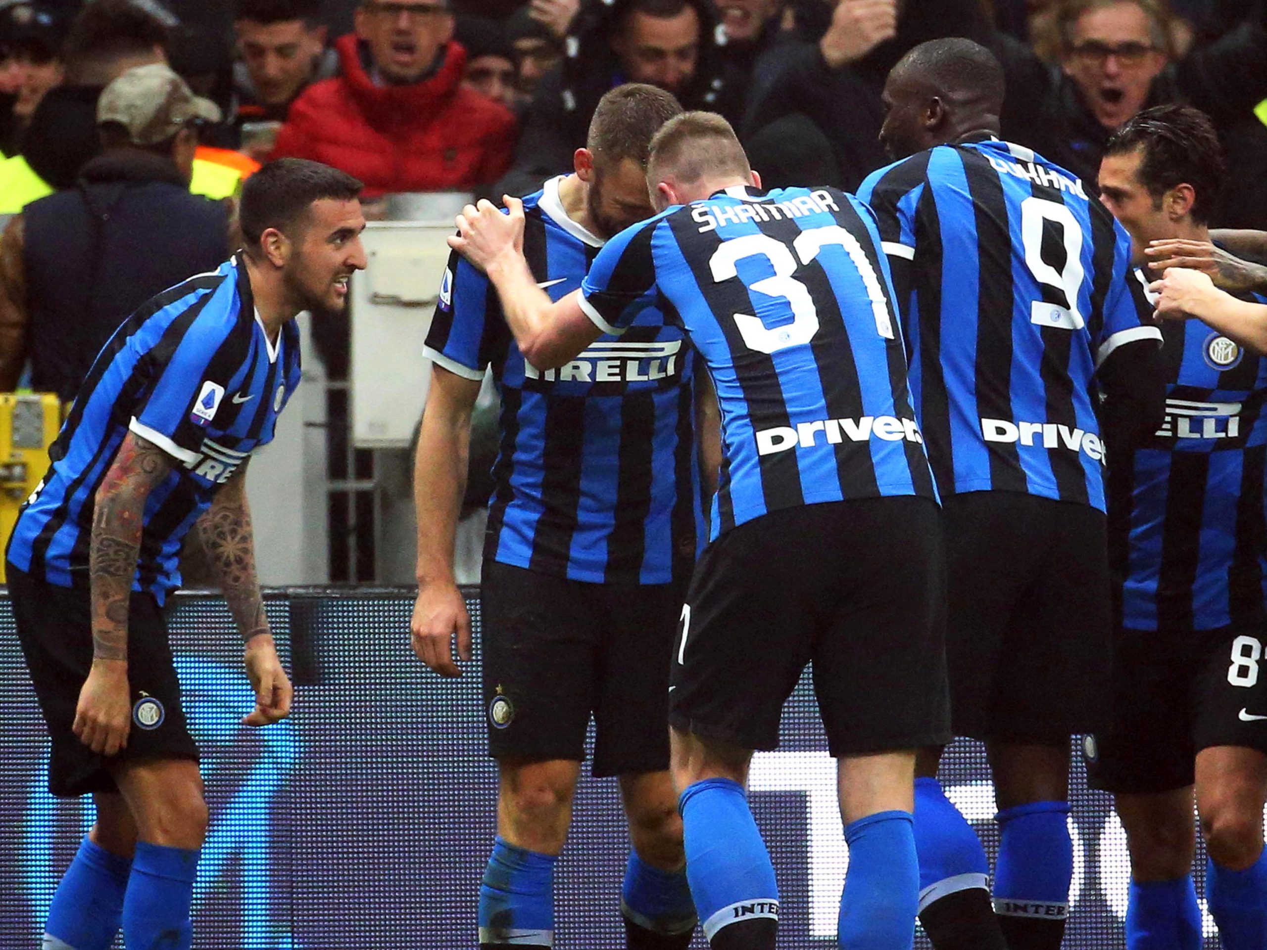 Il Covid-19 travolge il calciomercato: bruciato il 28% del valore dei calciatori Il Covid-19 travolge il calciomercato: bruciato il 28% del valore dei calciatori