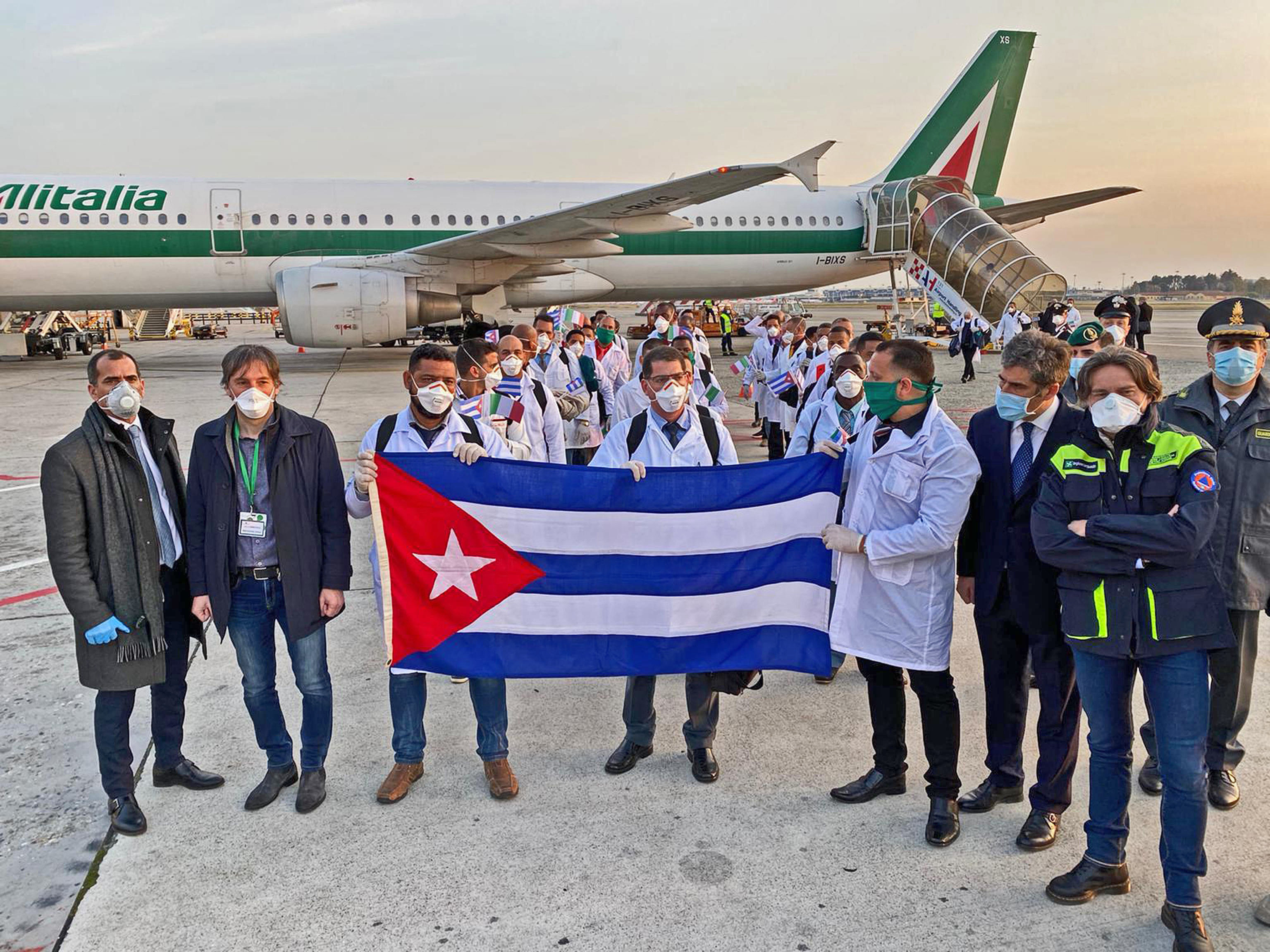 Aiuti: quando il vuoto della leadership occidentale viene riempito da Mosca e Pechino Aiuti: quando il vuoto della leadership occidentale viene riempito da Mosca e Pechino